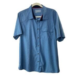 Avalanche Blue Stripe Short Sleeve Button-Up Shirt Men's Size Medium